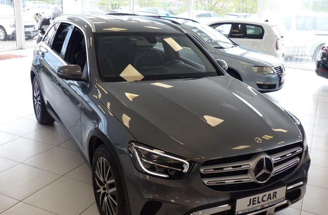 Mercedes-Benz GLC cena 159999 przebieg: 84000, rok produkcji 2019 z Środa Wielkopolska małe 301